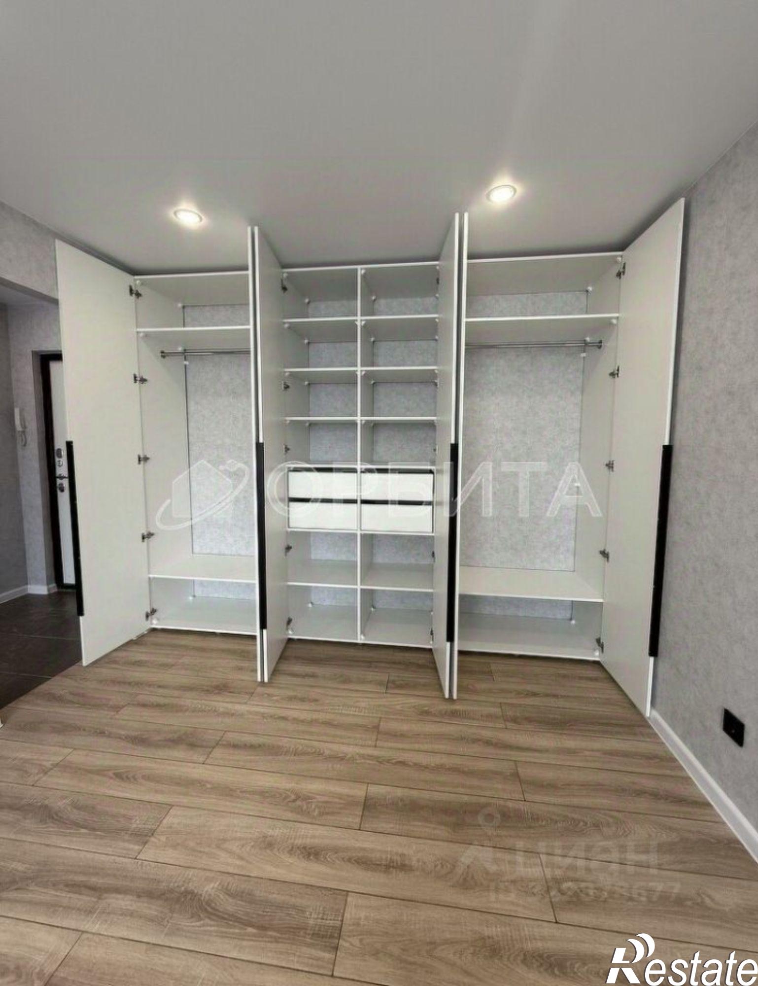 Купить квартиру за 5 950 000 рублей на Ялуторовская улица, 12