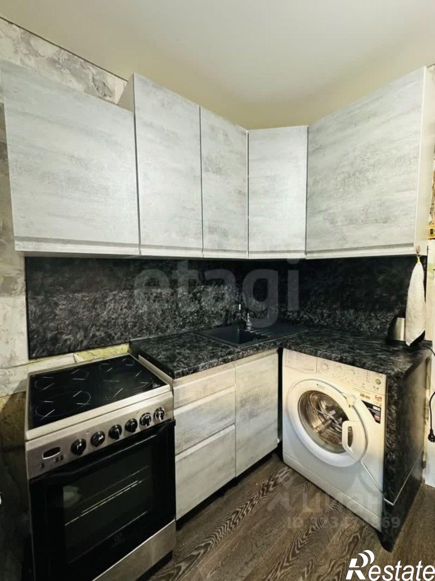 Купить квартиру за 2 650 000 рублей на ул Парфенова, 20