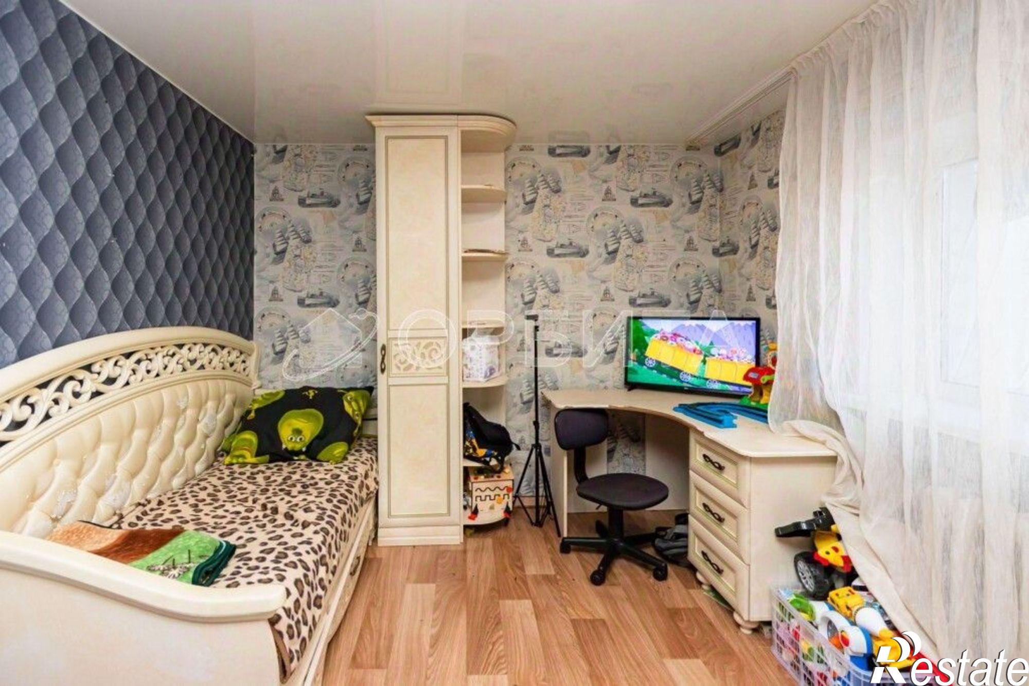 Купить квартиру за 4 550 000 рублей на ул Депутатская, 80 1