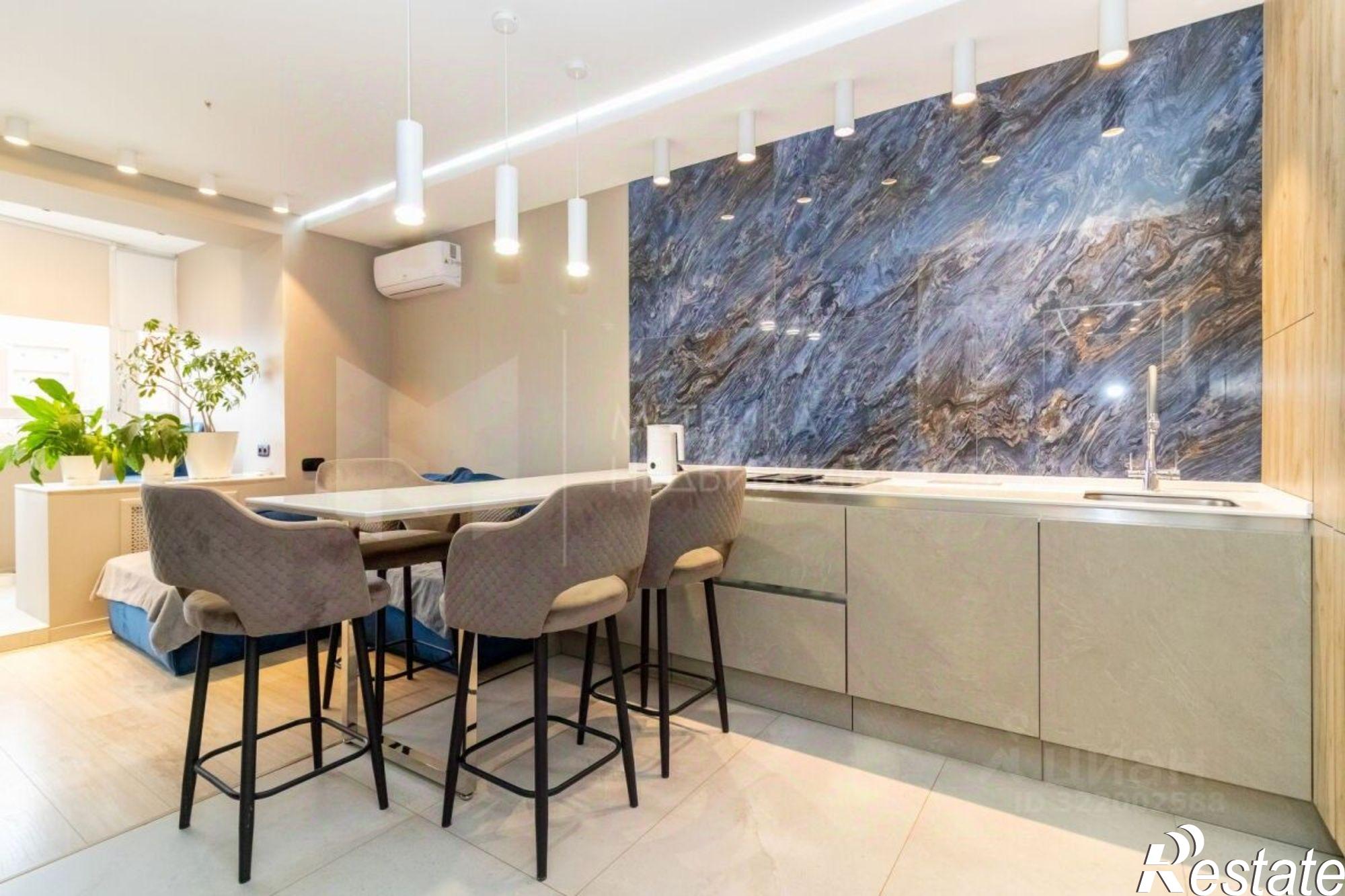 Купить квартиру за 12 800 000 рублей на Заречный проезд, 39 к1