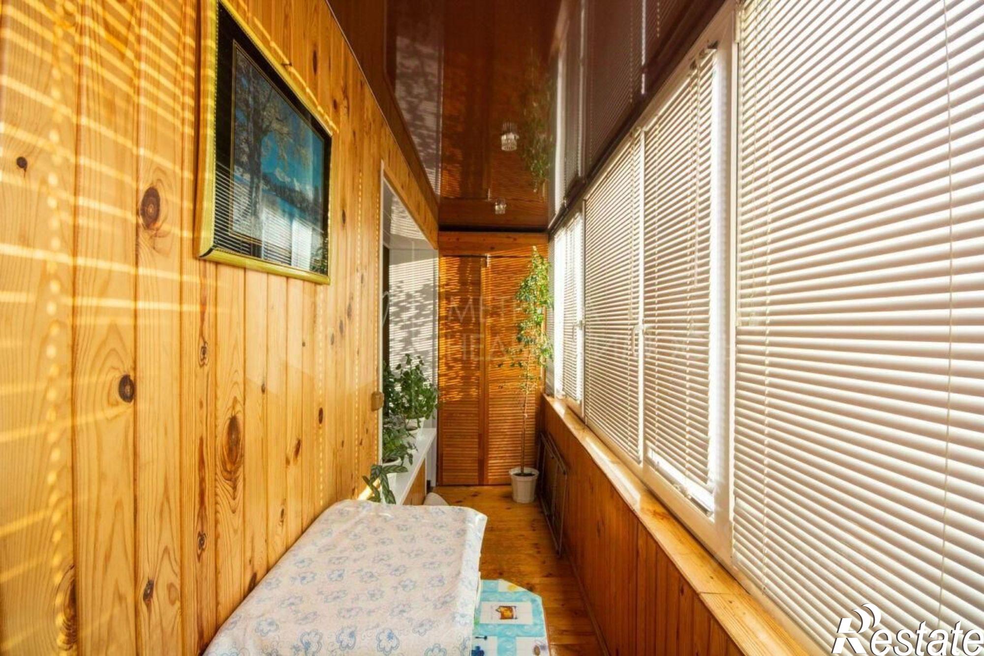 Купить квартиру за 4 200 000 рублей на Метелёвская улица, 7