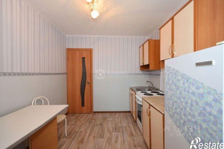 3-комн квартира ул Домостроителей, 4а,  д. 4а