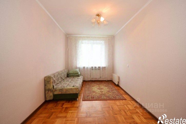 3-комн квартира ул Домостроителей, 4а,  д. 4а