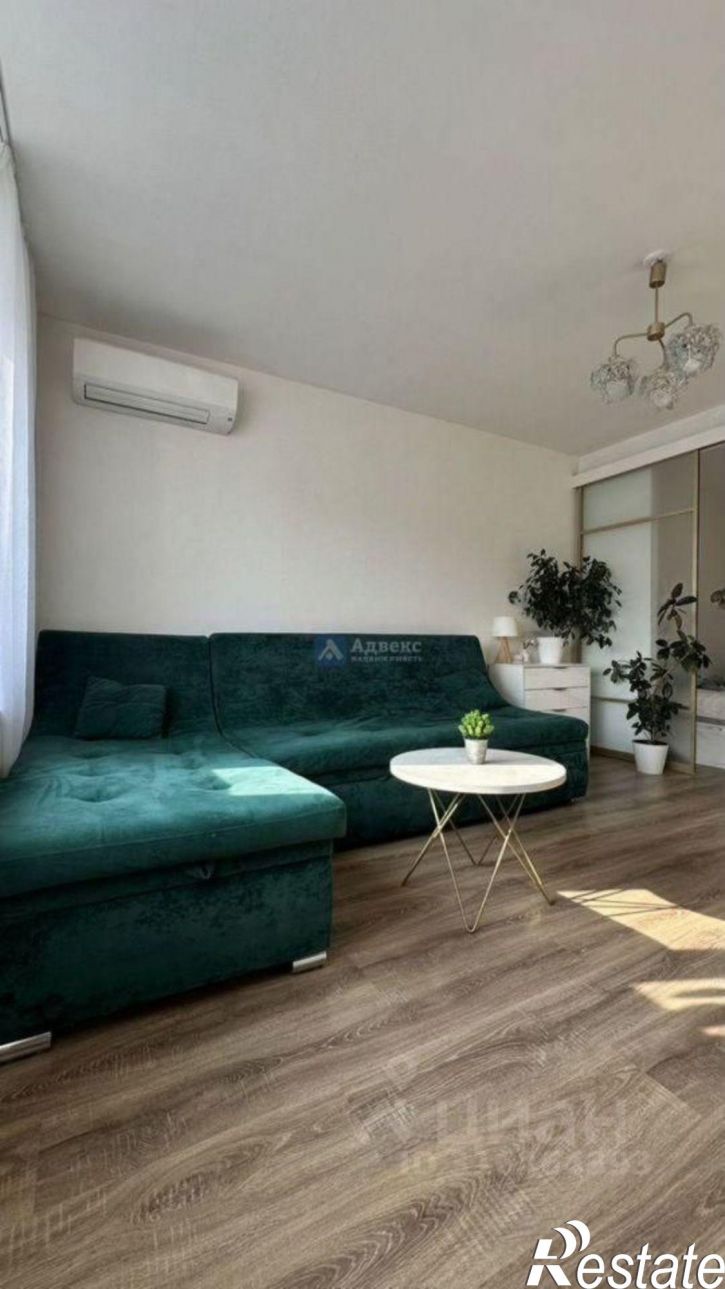 1-комн квартира улица Александра Митинского, 4,  д. 4