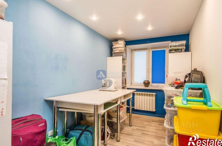 3-комн квартира ул Маршака, 4,  д. 4