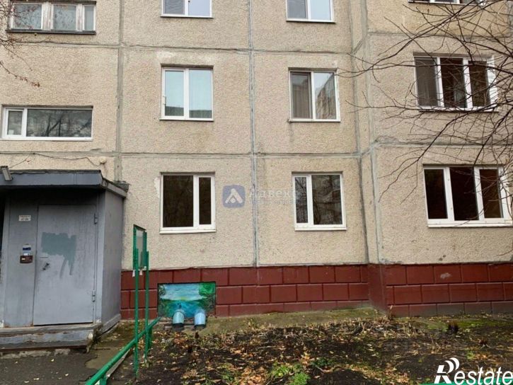 3-комн квартира улица Демьяна Бедного, 104,  д. 104