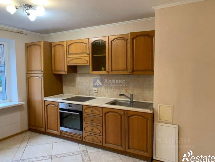 3-комн квартира улица Демьяна Бедного, 104,  д. 104