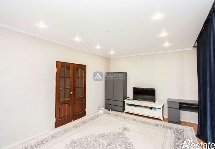 3-комн квартира улица Николая Чаплина, 117,  д. 117