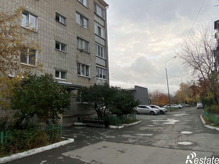 3-комн квартира улица Мусоргского, 42,  д. 42