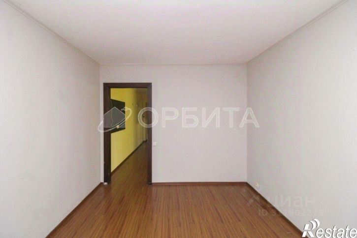 3-комн квартира ул Грибоедова, 8,  д. 8