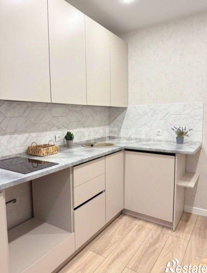 2-комн квартира ул Холодильная, 84,  д. 84