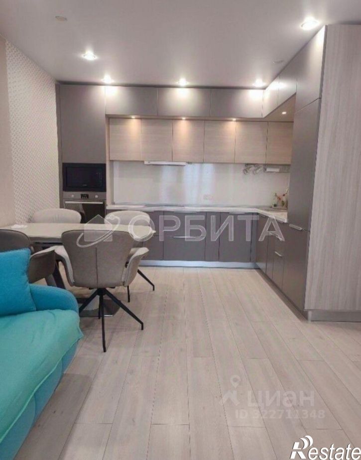 3-комн квартира ул Андрея Бушуева, 2,  д. 2