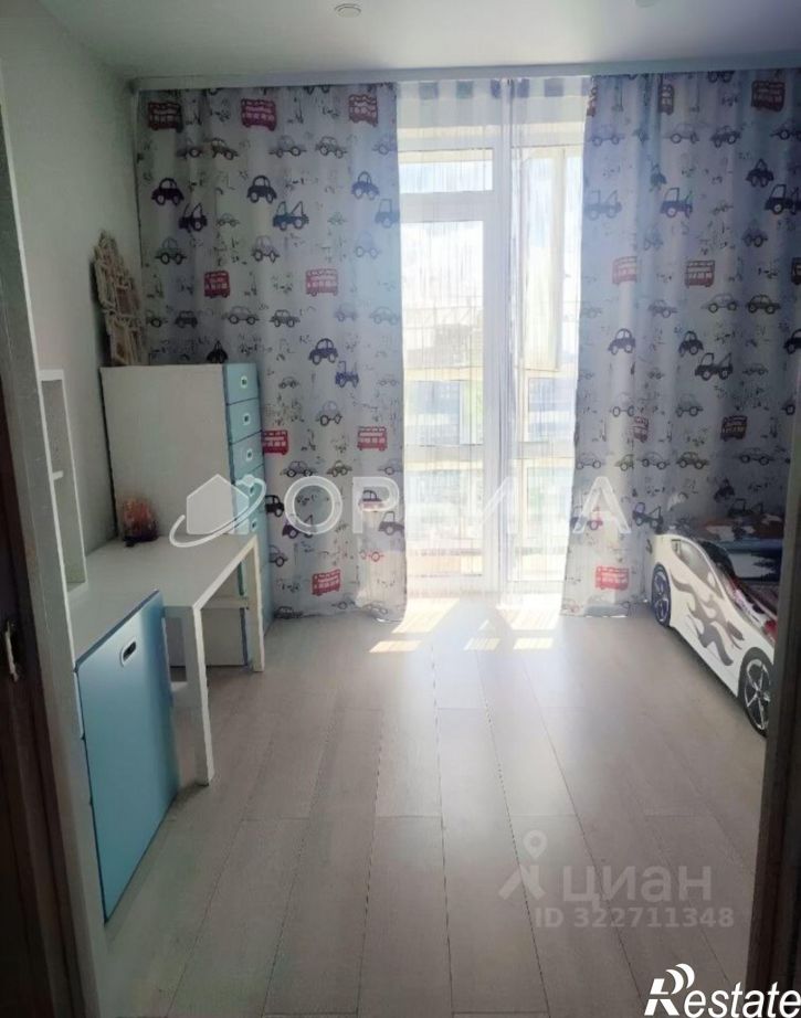 3-комн квартира ул Андрея Бушуева, 2,  д. 2