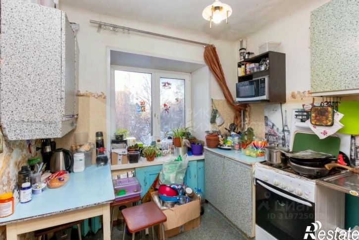 2-комн квартира улица Республики, 158,  д. 158