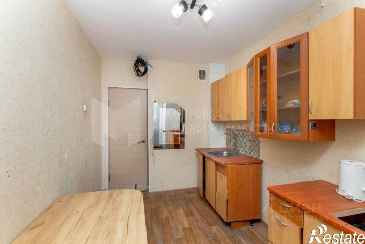 2-комн квартира улица Валерии Гнаровской, 10/1,  д. 10/1