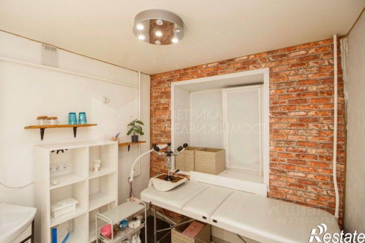 2-комн квартира Фабричная улица, 20,  д. 20