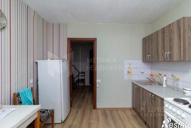 2-комн квартира улица Мельникайте, 128,  д. 128