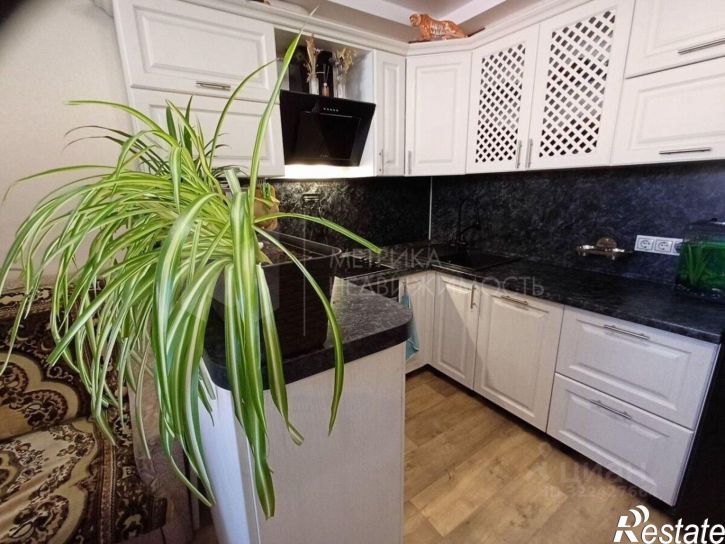 1-комн квартира Кремлёвская улица, 110 к2,  д. 110 к2