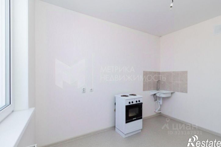 1-комн квартира улица Алексея Леонова, 18,  д. 18