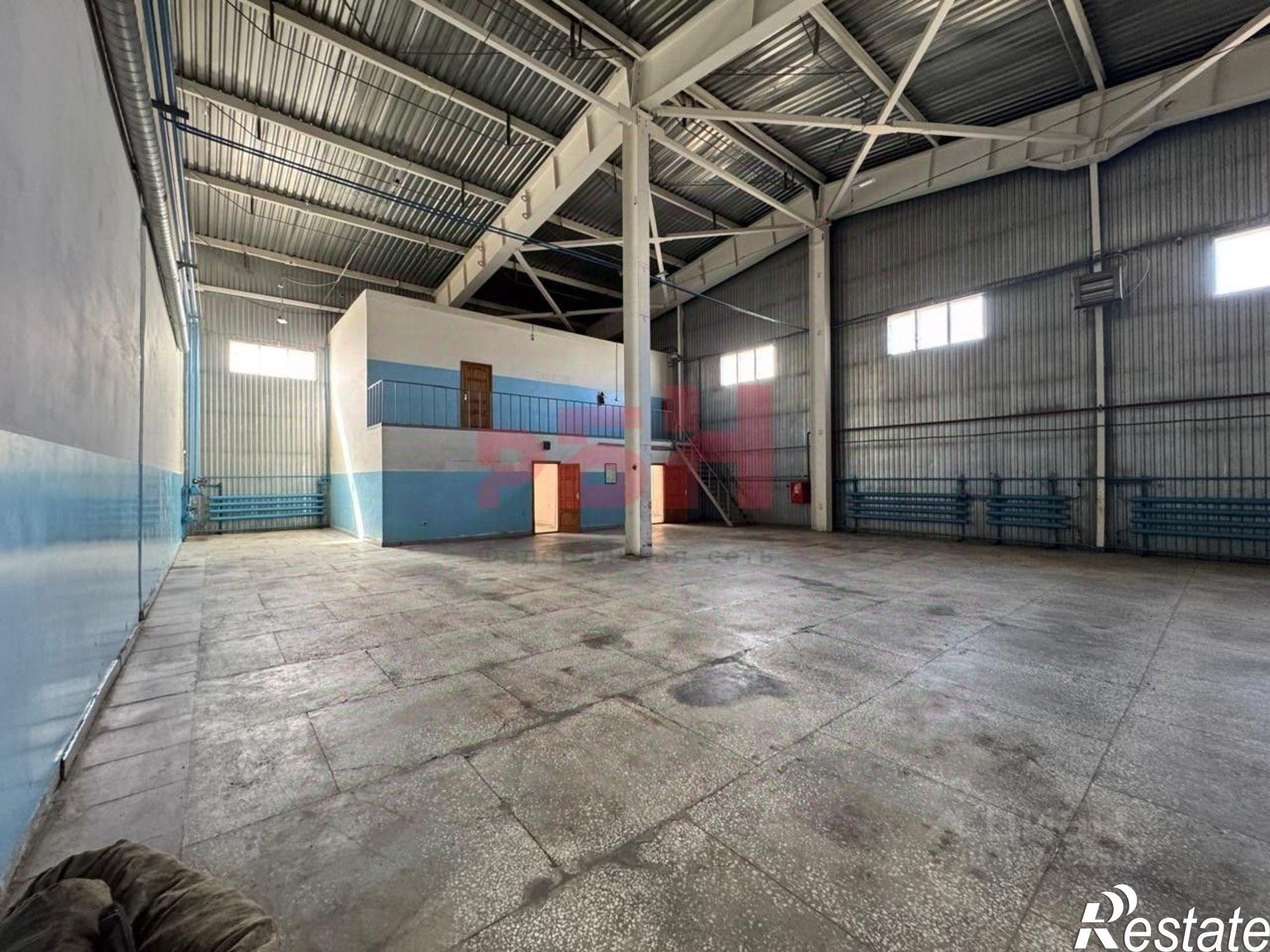 Сдать производственную площадь за 133 331 рублей на Пражская улица, 19