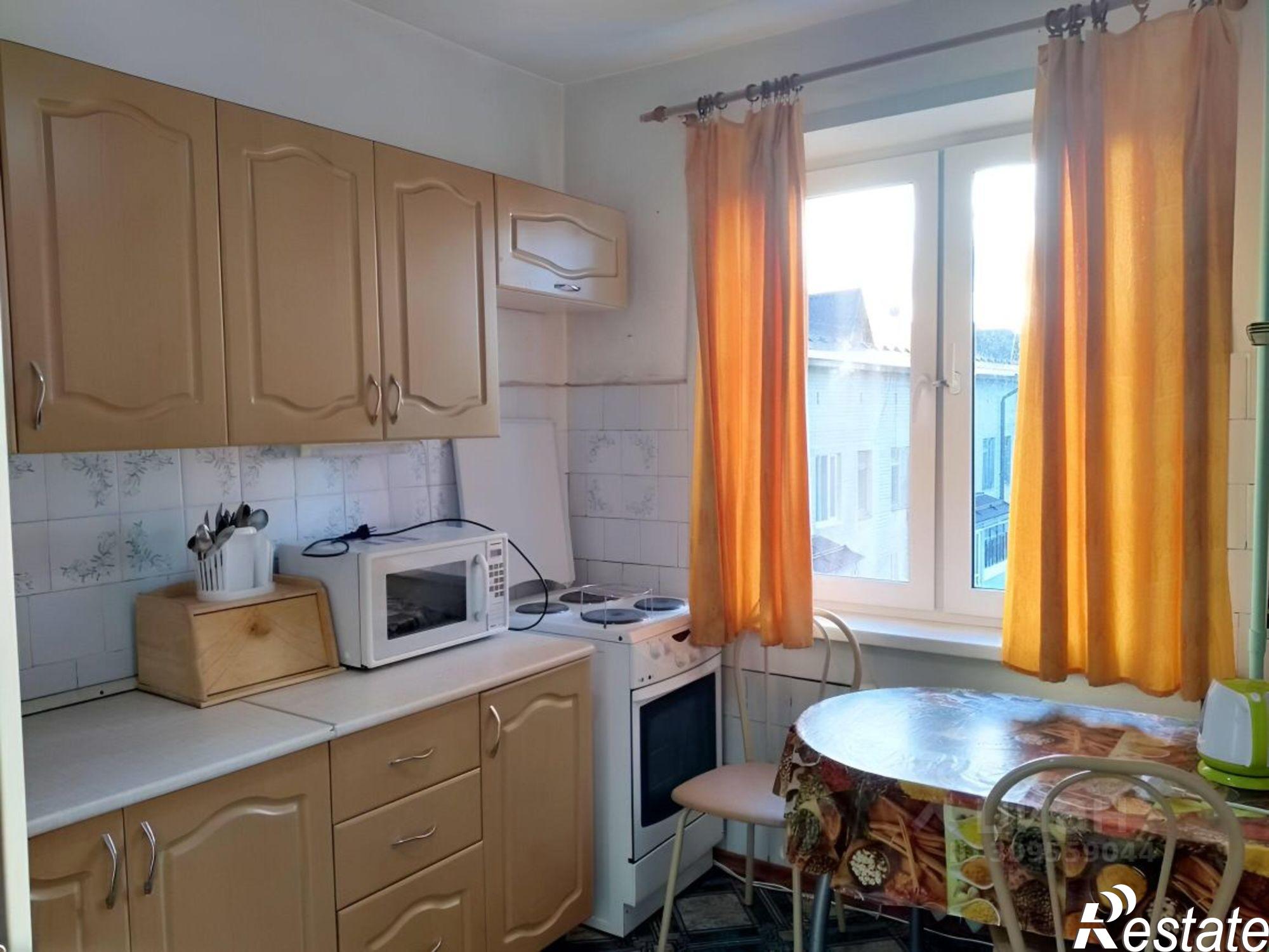 Сдать квартиру за 34 000 рублей на Ялуторовская улица, 12