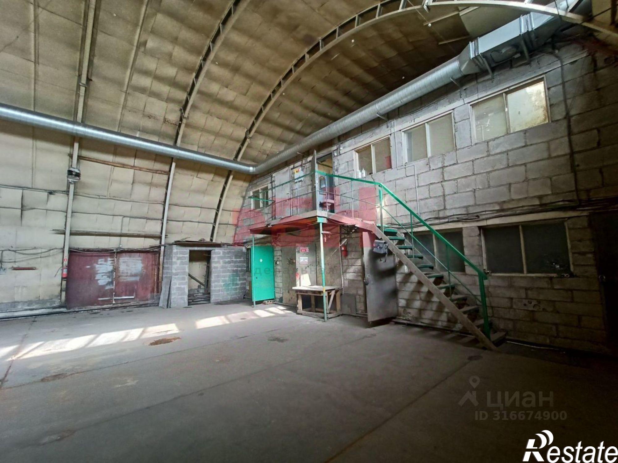 Сдать складское помещение за 199 006 рублей на улица Шишкова, 100 с2