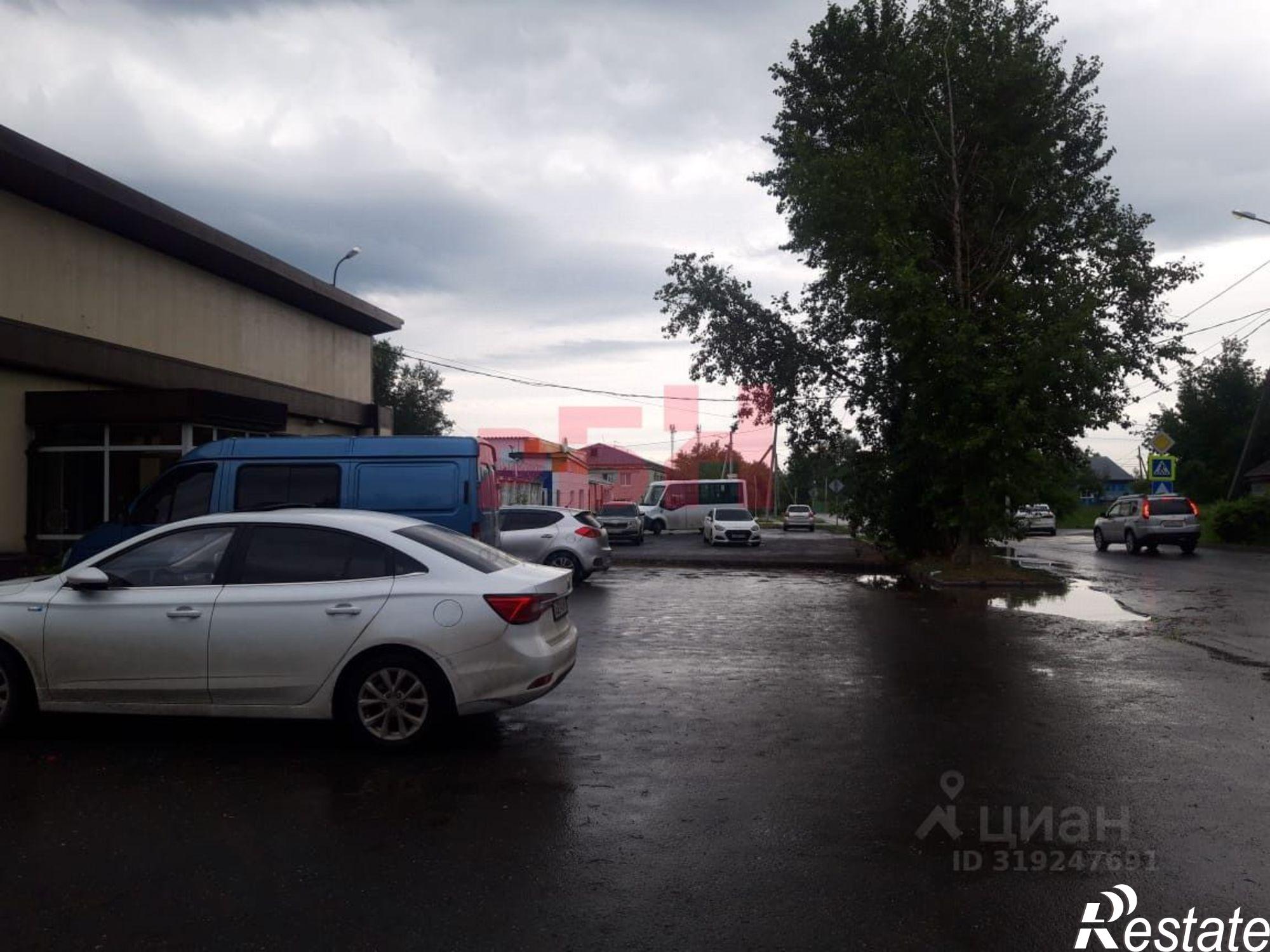 Сдать торговое помещение за 78 863 рублей на Пражская улица, 10