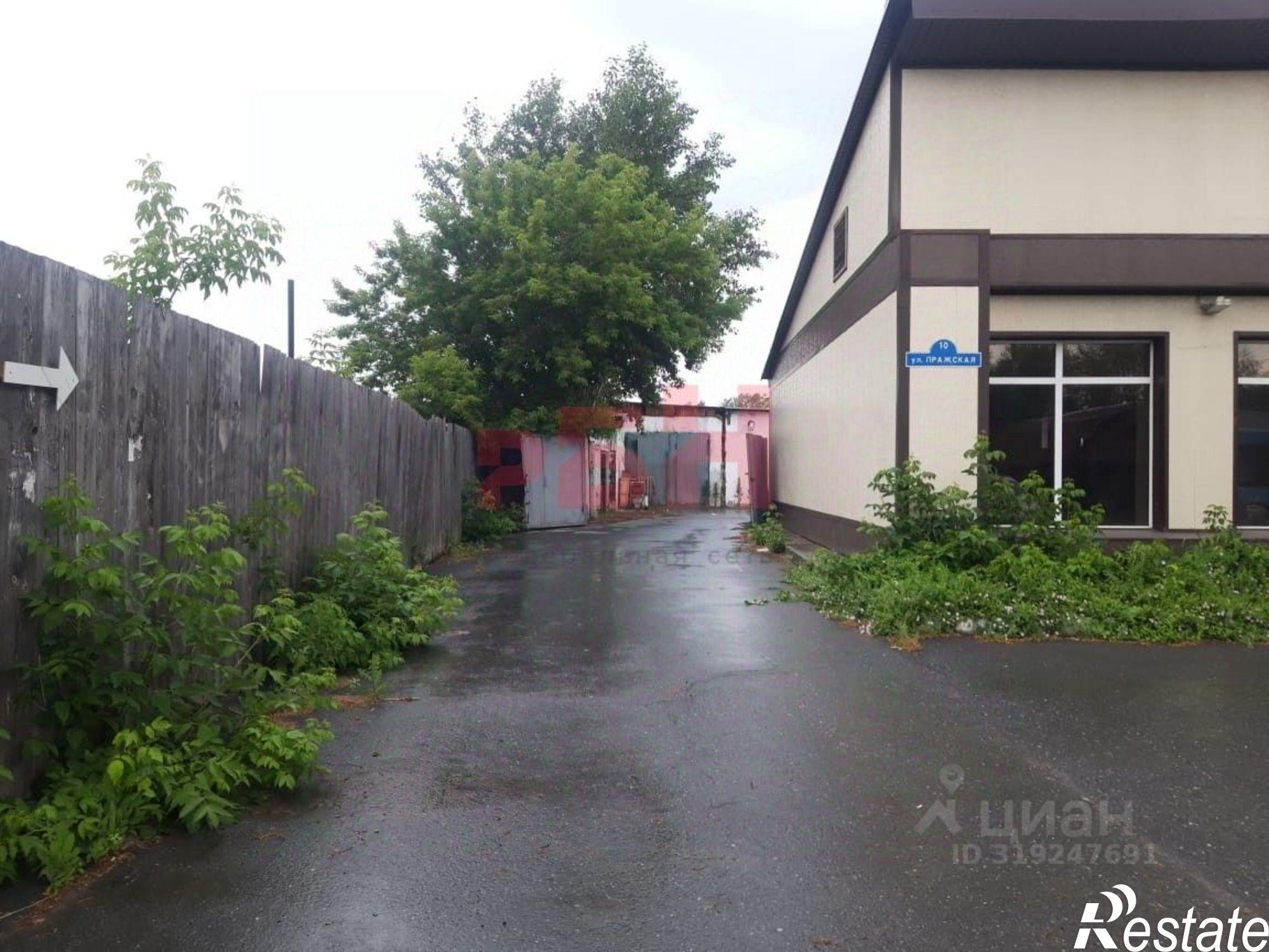 Сдать торговое помещение за 78 863 рублей на Пражская улица, 10
