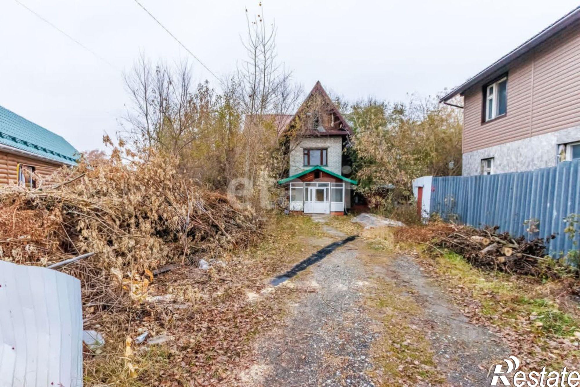 Сдать дачу, дом, коттедж за 40 000 рублей на улица Лизы Чайкиной, 35