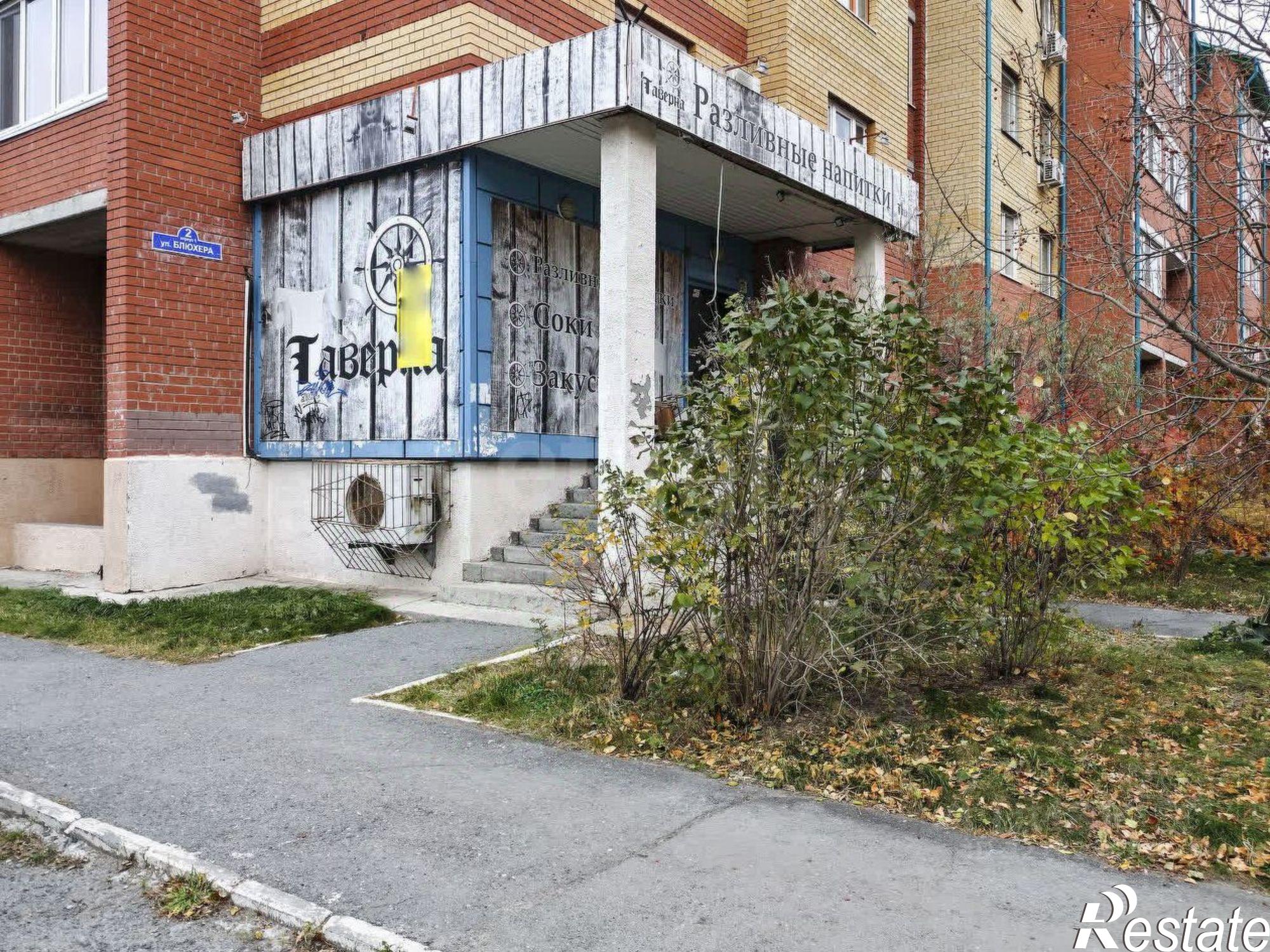 Сдать торговое помещение за 48 928 рублей на улица Блюхера, 2/1