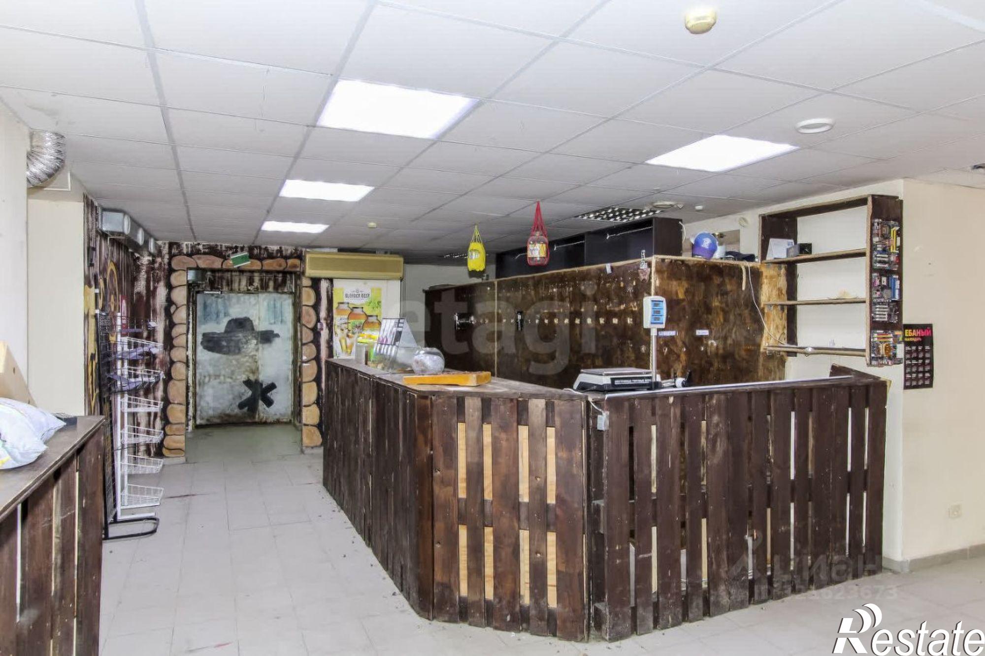 Сдать торговое помещение за 48 928 рублей на улица Блюхера, 2/1