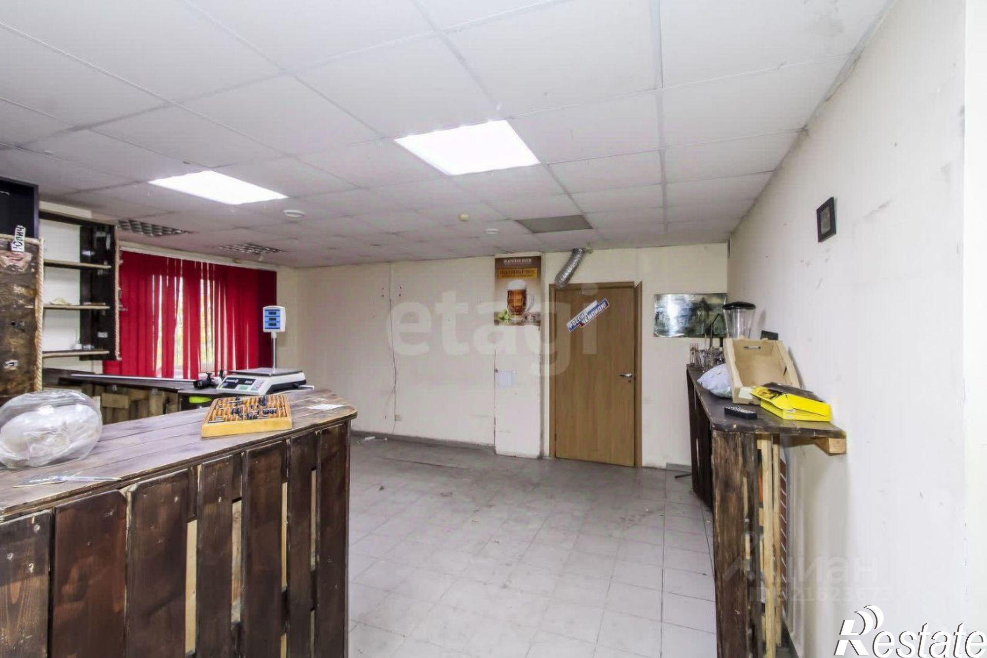 Сдать торговое помещение за 48 928 рублей на улица Блюхера, 2/1