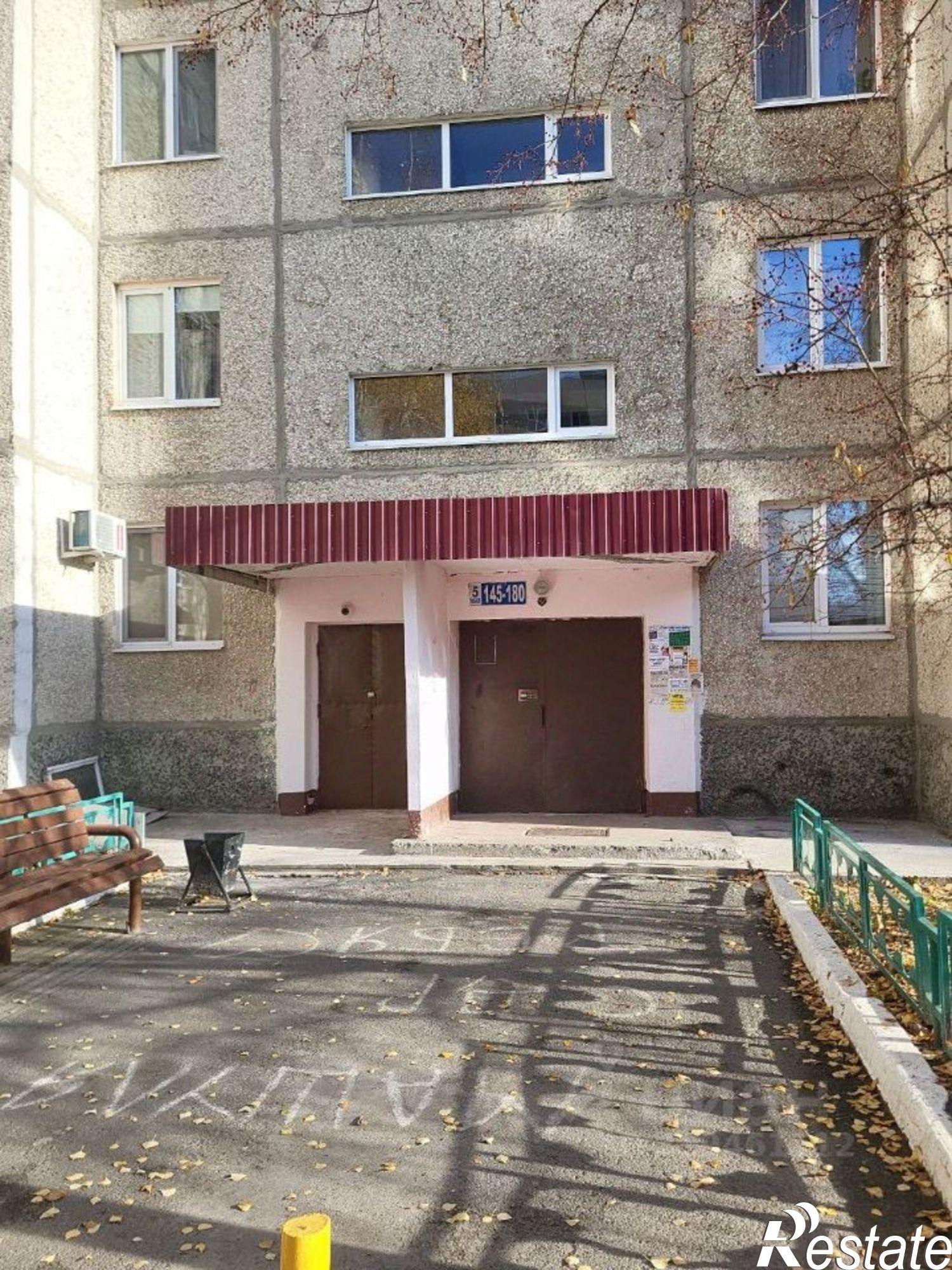 Купить квартиру за 5 000 000 рублей на улица Домостроителей, 18