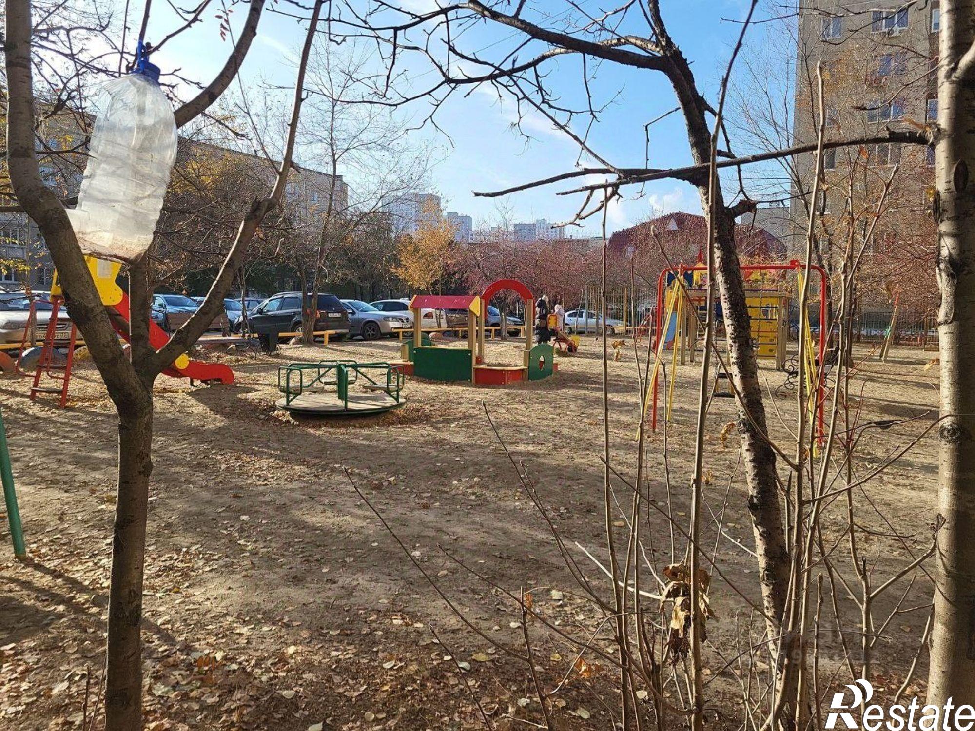 Купить квартиру за 5 000 000 рублей на улица Домостроителей, 18