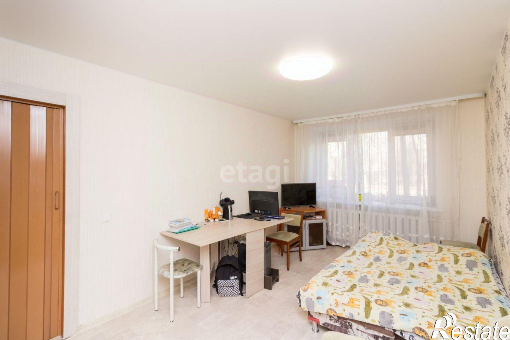 Купить квартиру за 3 800 000 рублей на Ялуторовская улица, 14