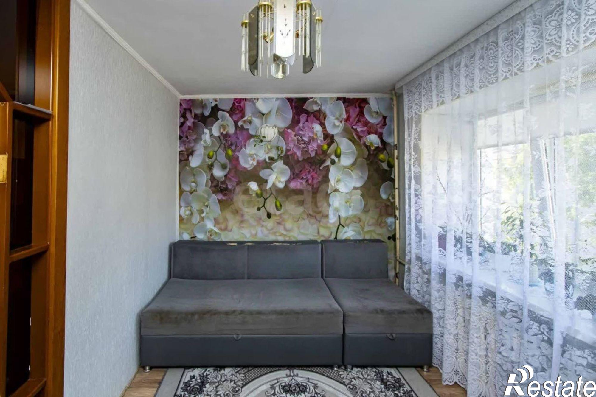 Купить квартиру за 2 500 000 рублей на улица Парфёнова, 20