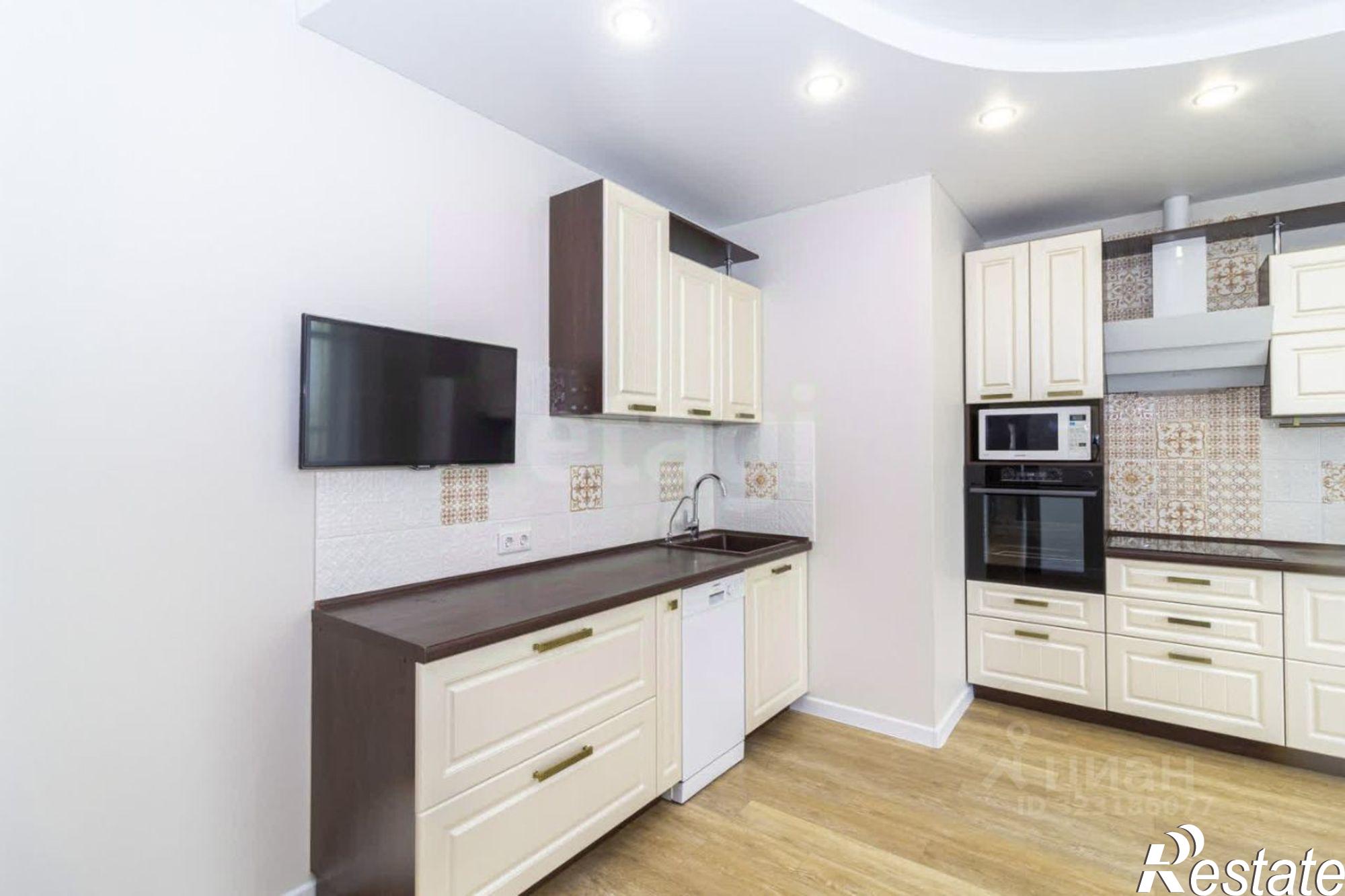 Купить квартиру за 12 450 000 рублей на улица Александра Протозанова, 10 к1