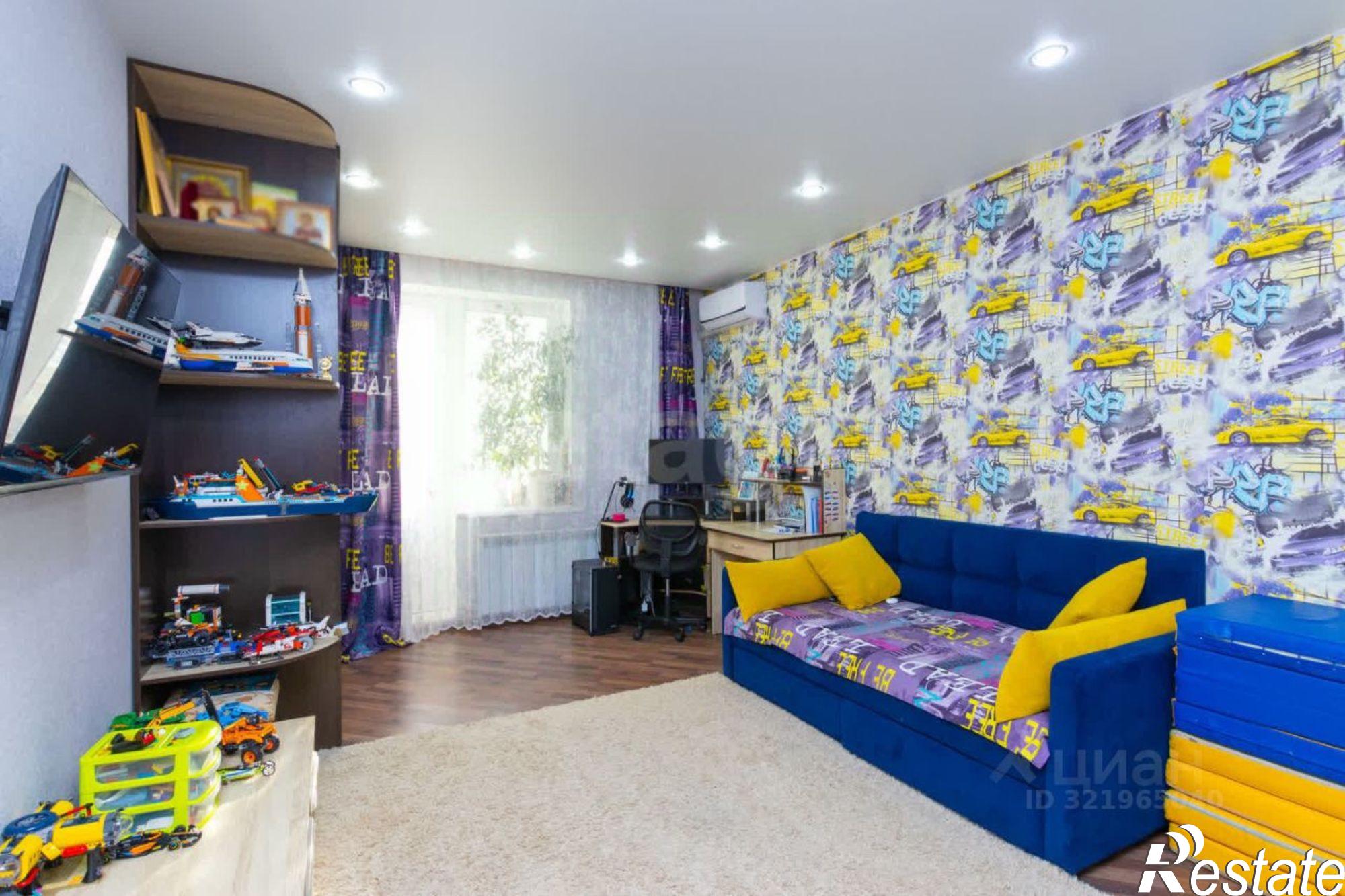 Купить квартиру за 10 700 000 рублей на Заречный проезд, 43