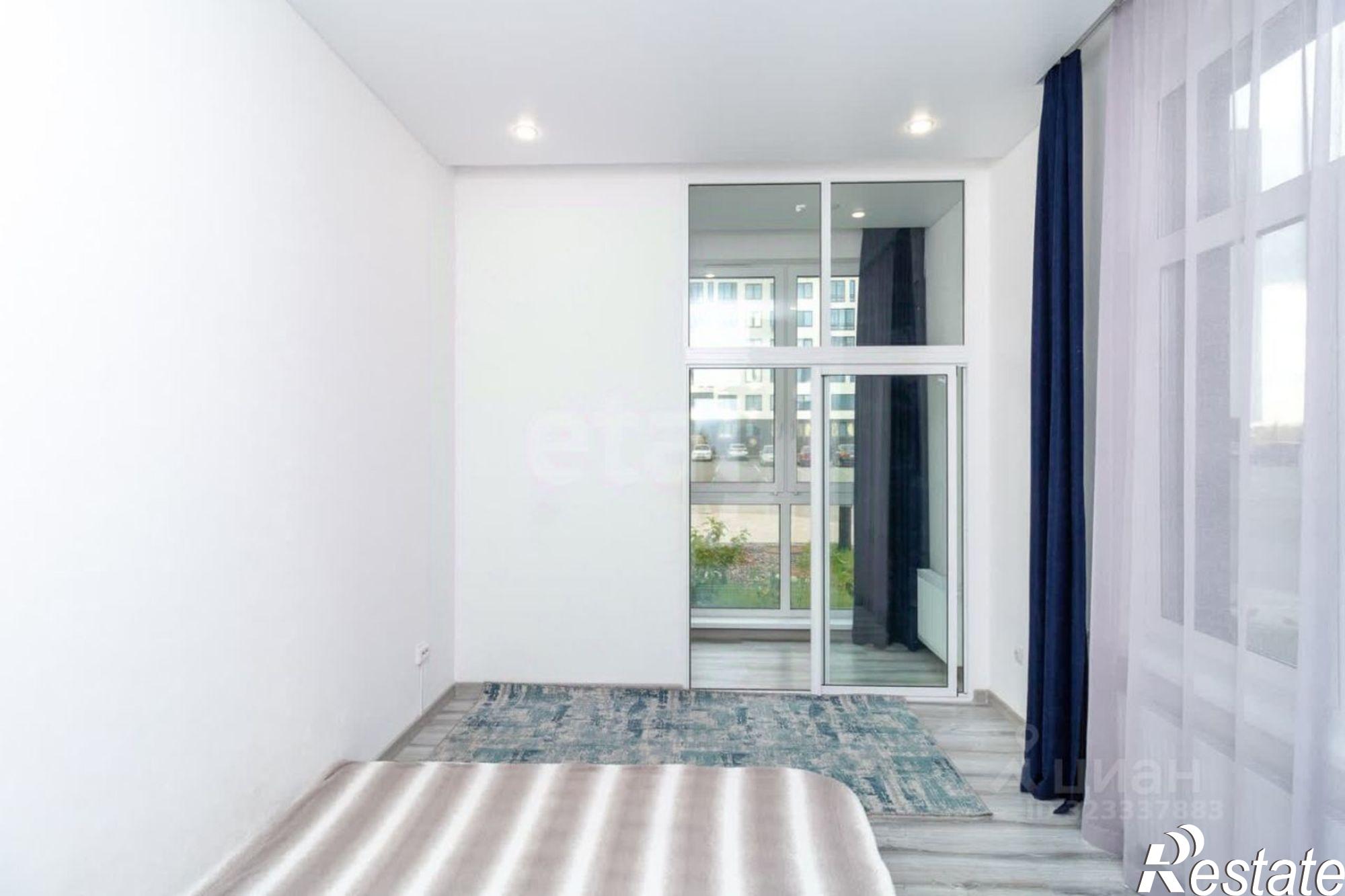 Купить квартиру за 12 000 000 рублей на улица Павла Никольского, 4