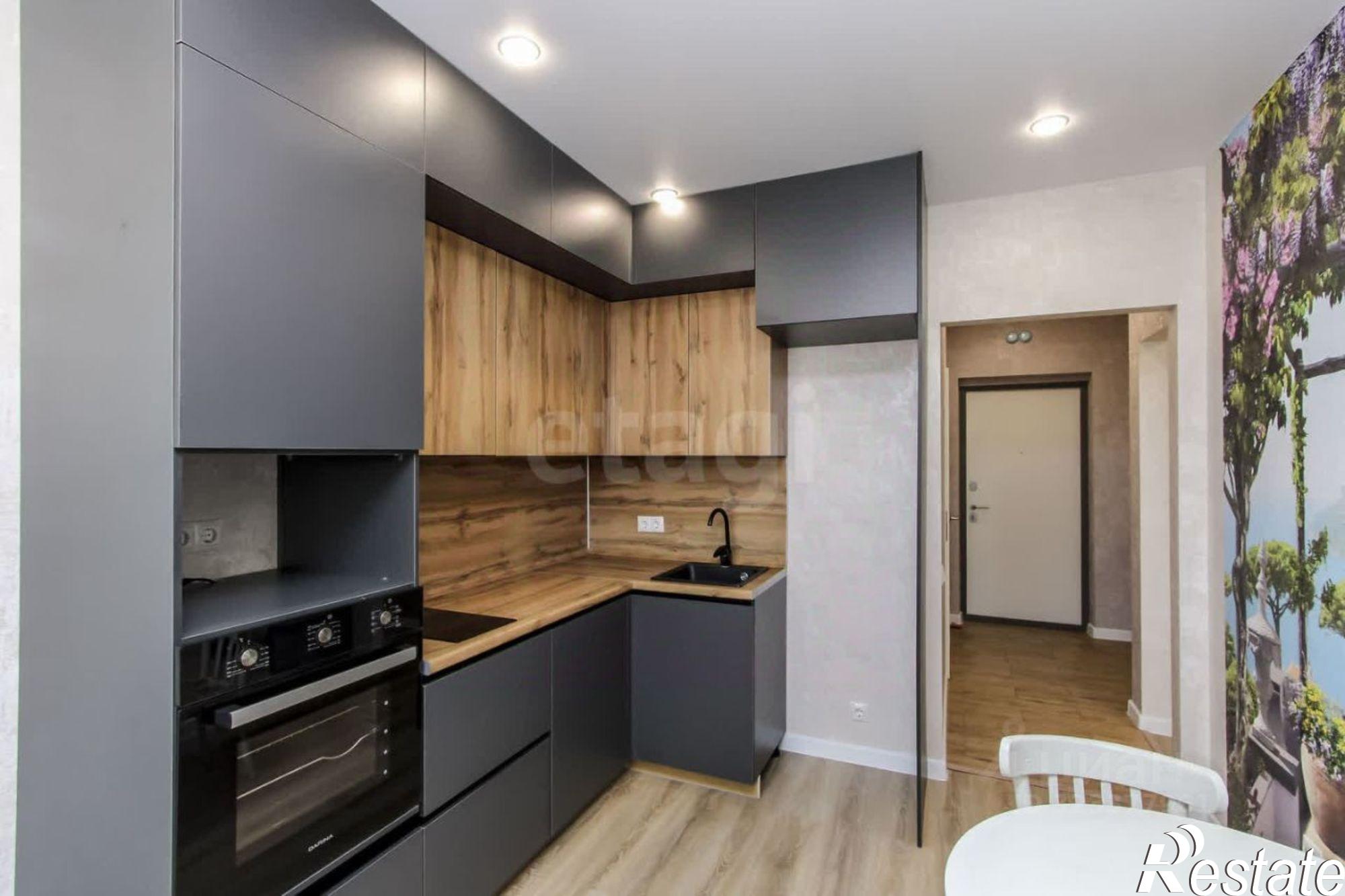 Купить квартиру за 5 050 000 рублей на улица Героев Сталинградской битвы, 5