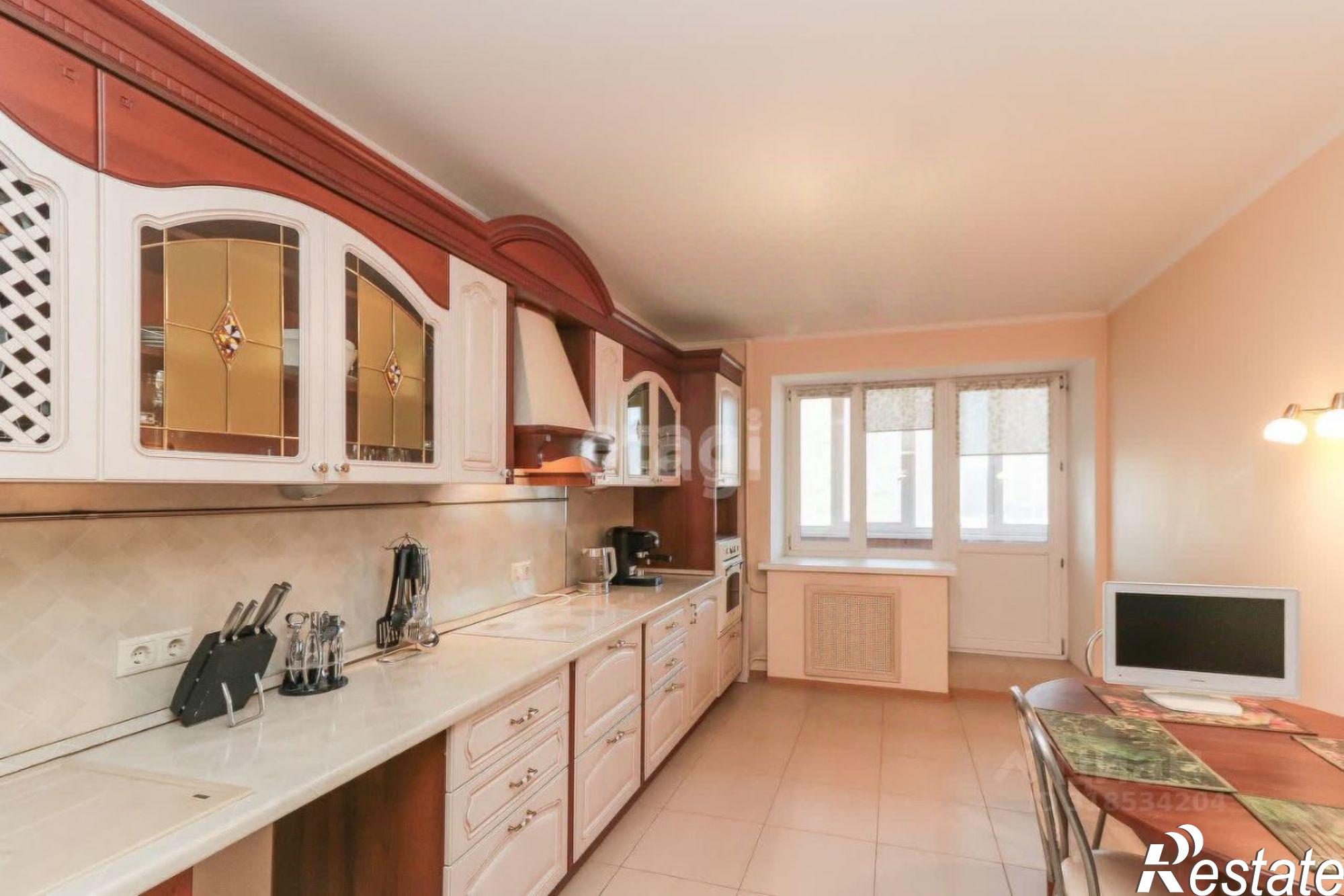 Купить квартиру за 8 000 000 рублей на Червишевский тракт, 33А