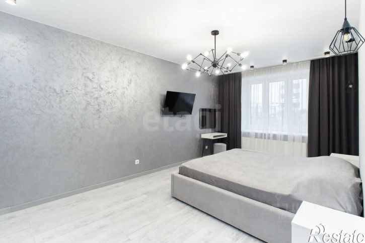 2-комн квартира улица Республики, 204 к11,  д. 204 к11