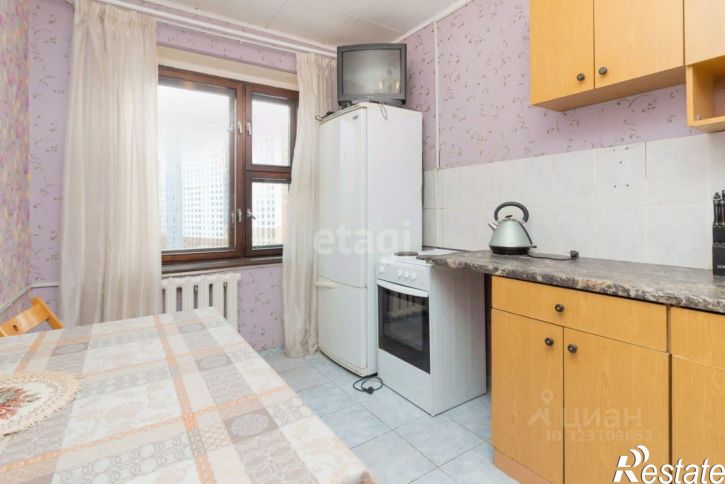 3-комн квартира улица Домостроителей, 6,  д. 6