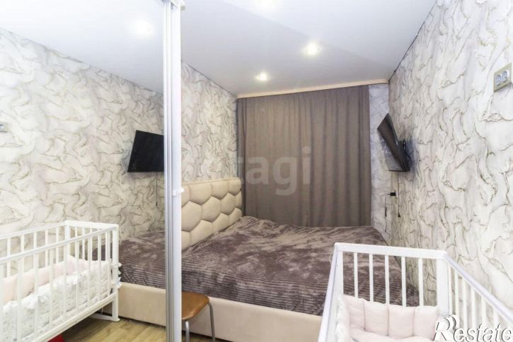 3-комн квартира улица Мира, 8А,  д. 8А