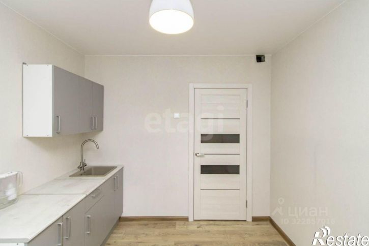 2-комн квартира улица Седова, 57,  д. 57