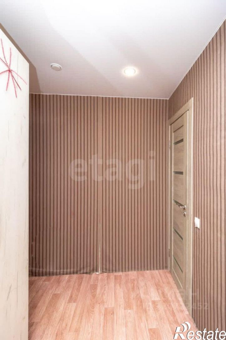 3-комн квартира улица Ватутина, 28,  д. 28