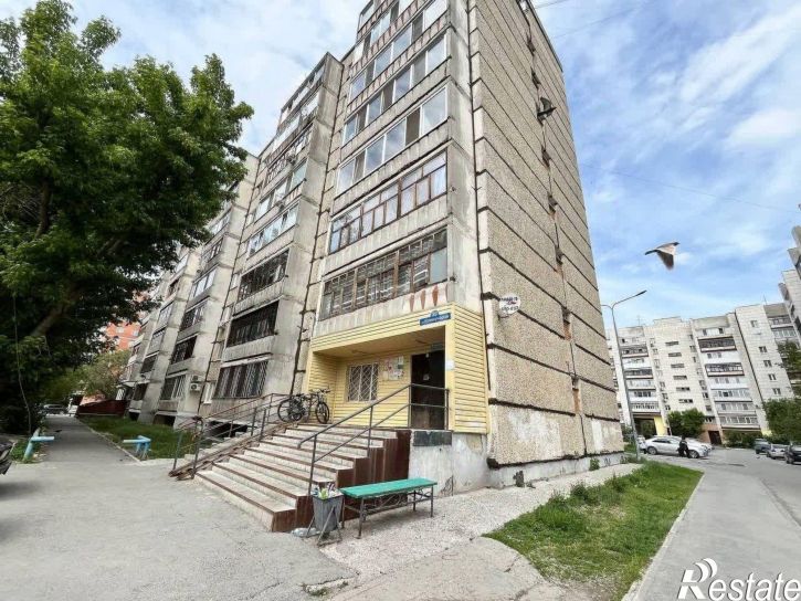 2-комн квартира улица Коммунаров, 39,  д. 39