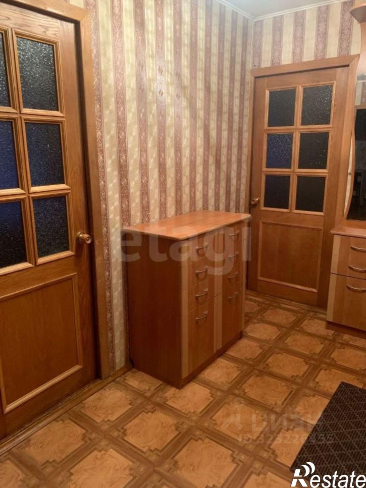 3-комн квартира улица 50 лет Октября, 33,  д. 33