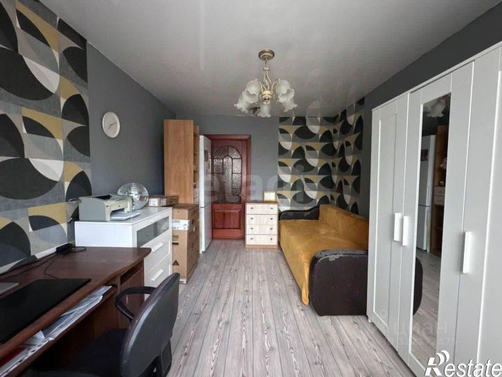 3-комн квартира улица 50 лет Октября, 46,  д. 46