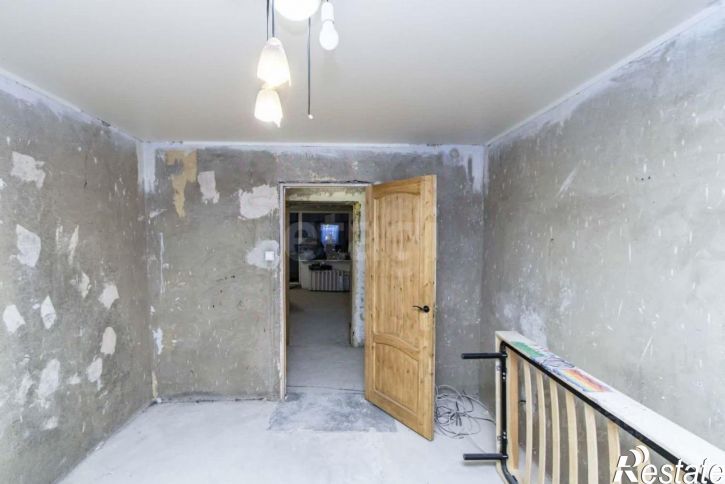 3-комн квартира улица Коммунаров, 19,  д. 19